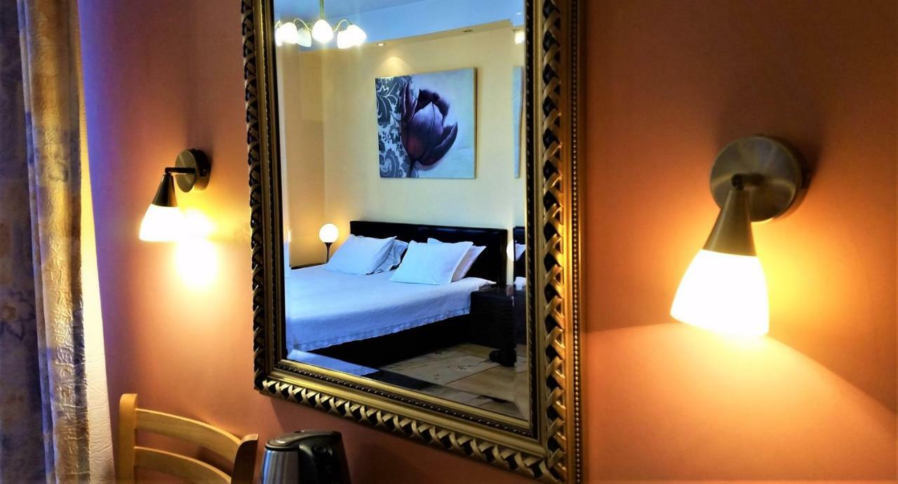Family Hotel Sonata Самоков Экстерьер фото